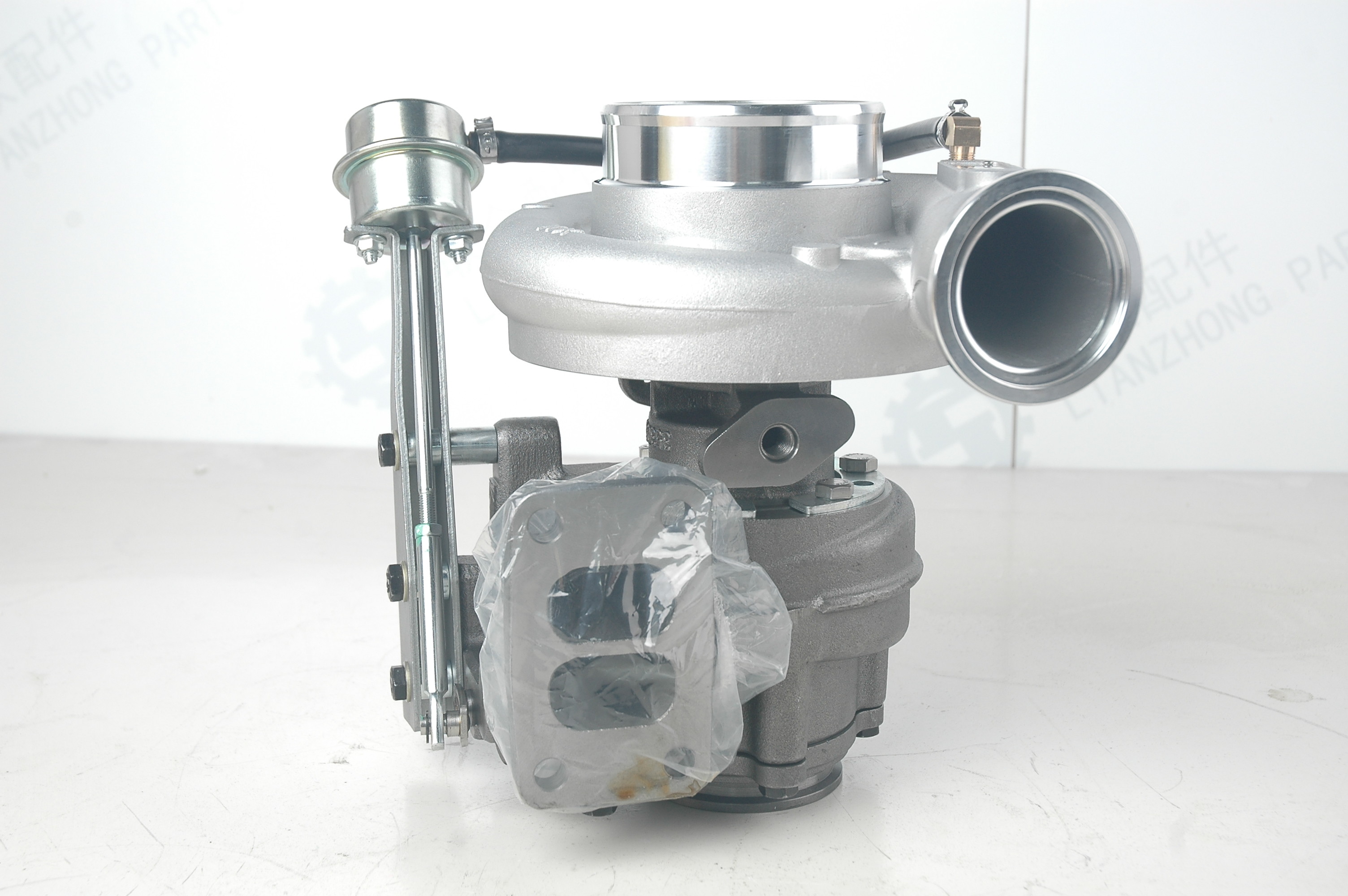Cummins QSB diesel engine spare parts HX35W original turbocharger kit