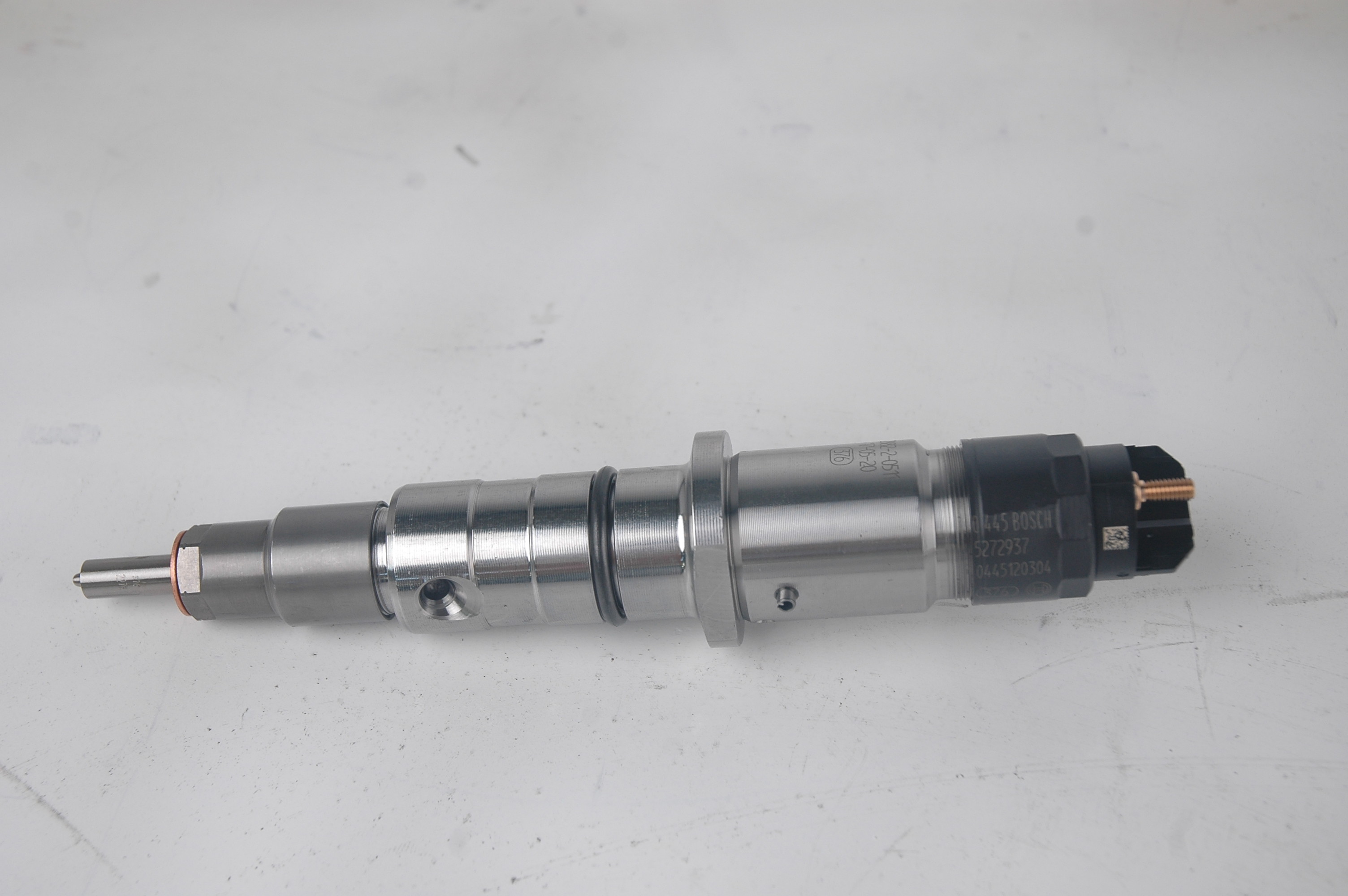 ISL Diesel Engine Parts Genuine High Pressure Dump Truck Fuel Injector